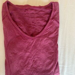 Lululemon Rare Swiftly Tech Short Sleeve V Neck Magenta/Pink
